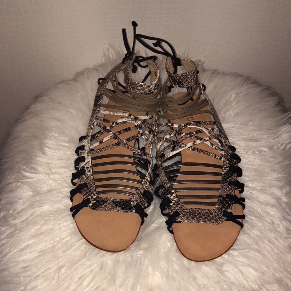Gladiator sandal